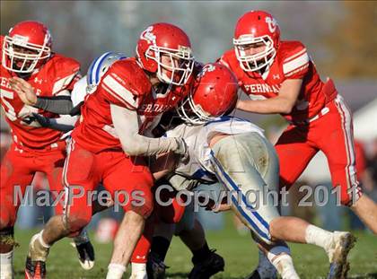 Thumbnail 2 in Fortuna vs. Ferndale (CIF NCS Playoffs) photogallery.