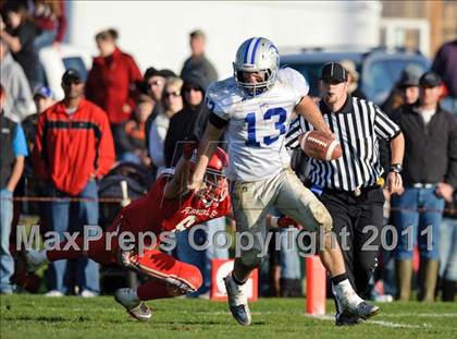 Thumbnail 2 in Fortuna vs. Ferndale (CIF NCS Playoffs) photogallery.