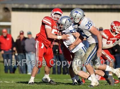 Thumbnail 2 in Fortuna vs. Ferndale (CIF NCS Playoffs) photogallery.