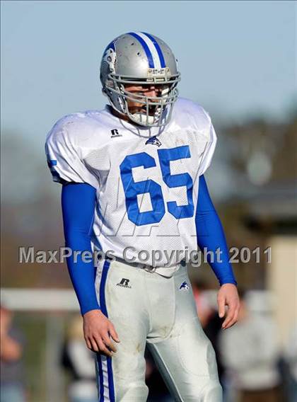 Thumbnail 2 in Fortuna vs. Ferndale (CIF NCS Playoffs) photogallery.