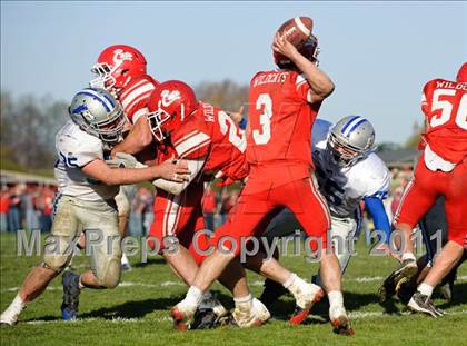 Thumbnail 3 in Fortuna vs. Ferndale (CIF NCS Playoffs) photogallery.