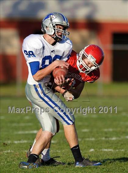 Thumbnail 1 in Fortuna vs. Ferndale (CIF NCS Playoffs) photogallery.