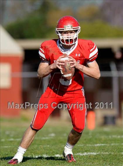 Thumbnail 1 in Fortuna vs. Ferndale (CIF NCS Playoffs) photogallery.
