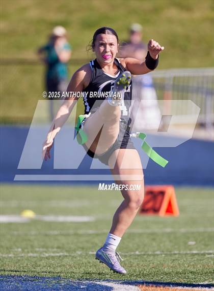 Thumbnail 2 in Hilmar vs. Colfax (CIF SJS D4 Final) photogallery.