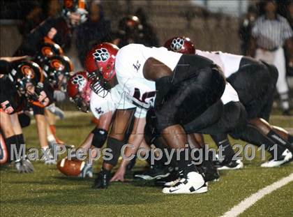 Thumbnail 2 in Liberty-Eylau vs. Gilmer (3A Region 2 Bi-District Final) photogallery.