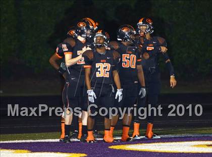 Thumbnail 2 in Liberty-Eylau vs. Gilmer (3A Region 2 Bi-District Final) photogallery.