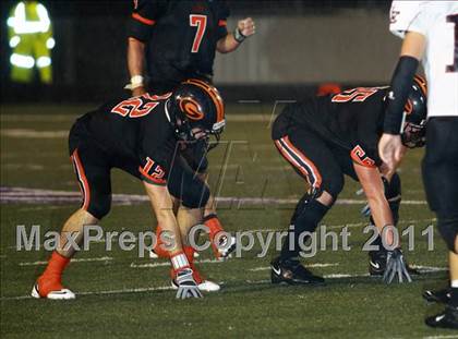 Thumbnail 2 in Liberty-Eylau vs. Gilmer (3A Region 2 Bi-District Final) photogallery.