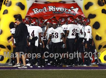 Thumbnail 2 in Liberty-Eylau vs. Gilmer (3A Region 2 Bi-District Final) photogallery.