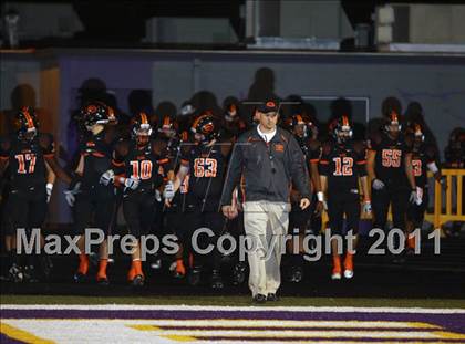 Thumbnail 1 in Liberty-Eylau vs. Gilmer (3A Region 2 Bi-District Final) photogallery.