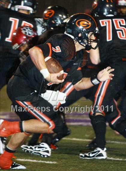 Thumbnail 2 in Liberty-Eylau vs. Gilmer (3A Region 2 Bi-District Final) photogallery.
