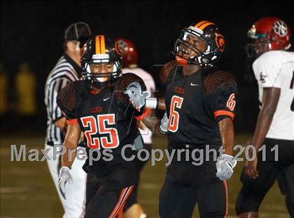 Thumbnail 3 in Liberty-Eylau vs. Gilmer (3A Region 2 Bi-District Final) photogallery.