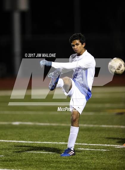 Thumbnail 3 in Irvington vs. Bishop O'Dowd photogallery.