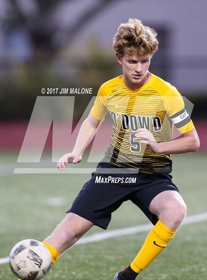 Thumbnail 2 in Irvington vs. Bishop O'Dowd photogallery.