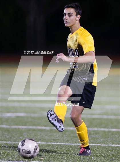 Thumbnail 3 in Irvington vs. Bishop O'Dowd photogallery.