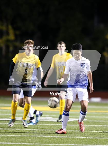 Thumbnail 3 in Irvington vs. Bishop O'Dowd photogallery.