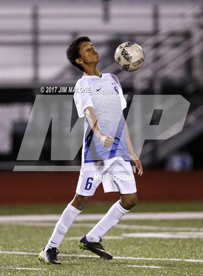 Thumbnail 3 in Irvington vs. Bishop O'Dowd photogallery.