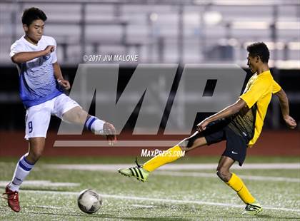 Thumbnail 2 in Irvington vs. Bishop O'Dowd photogallery.