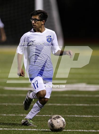 Thumbnail 3 in Irvington vs. Bishop O'Dowd photogallery.