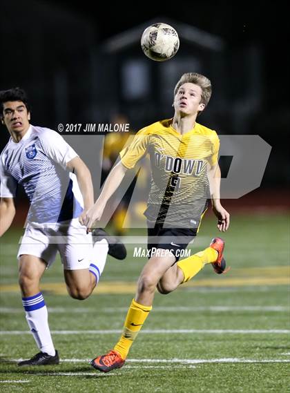 Thumbnail 3 in Irvington vs. Bishop O'Dowd photogallery.