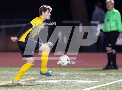 Thumbnail 1 in Irvington vs. Bishop O'Dowd photogallery.