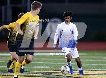 Thumbnail 2 in Irvington vs. Bishop O'Dowd photogallery.