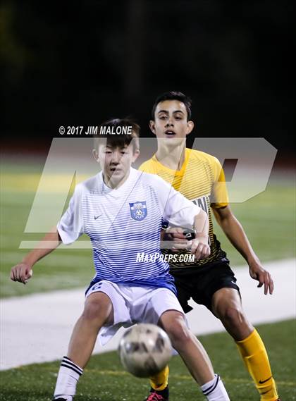 Thumbnail 2 in Irvington vs. Bishop O'Dowd photogallery.