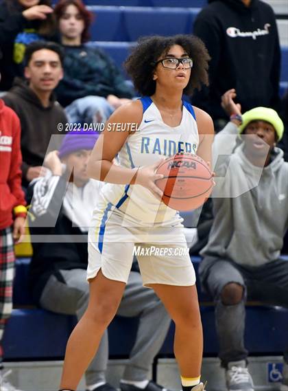 Thumbnail 2 in Valley vs. River City (Rumble on the River) photogallery.