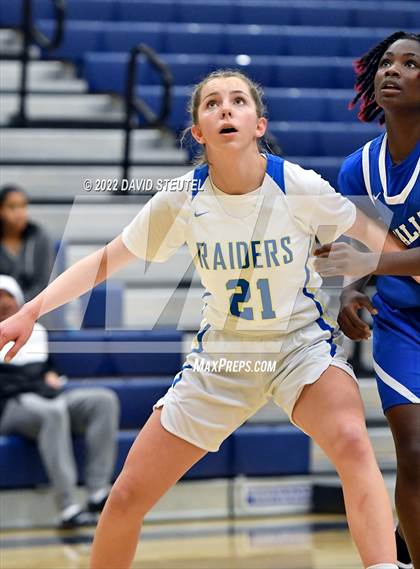 Thumbnail 2 in Valley vs. River City (Rumble on the River) photogallery.