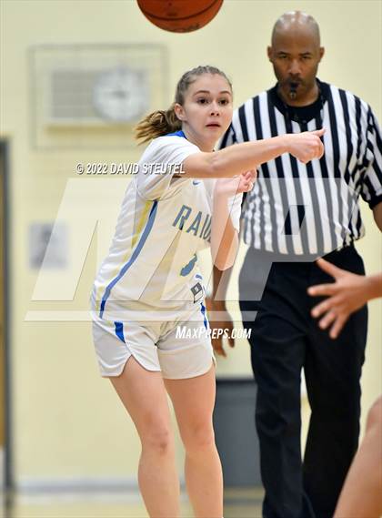 Thumbnail 3 in Valley vs. River City (Rumble on the River) photogallery.