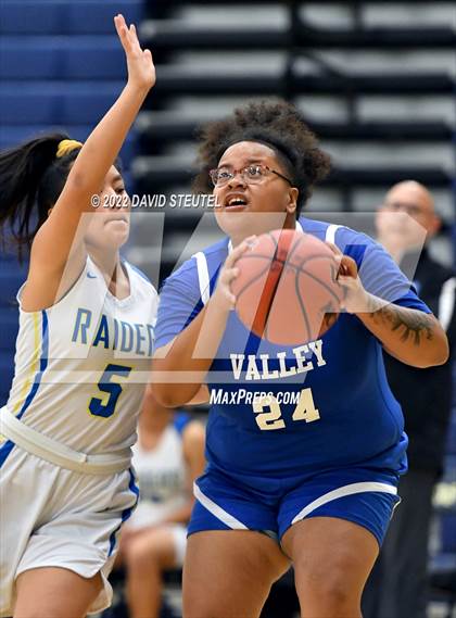 Thumbnail 1 in Valley vs. River City (Rumble on the River) photogallery.