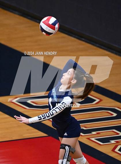 Thumbnail 1 in Centennial @ Coronado (NIAA 5A Southern Region Semifinal) photogallery.