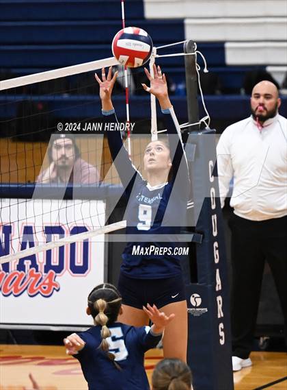 Thumbnail 3 in Centennial @ Coronado (NIAA 5A Southern Region Semifinal) photogallery.