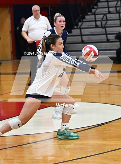 Thumbnail 3 in Centennial @ Coronado (NIAA 5A Southern Region Semifinal) photogallery.