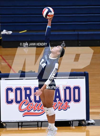 Thumbnail 3 in Centennial @ Coronado (NIAA 5A Southern Region Semifinal) photogallery.