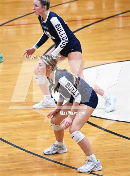 Thumbnail 3 in Centennial @ Coronado (NIAA 5A Southern Region Semifinal) photogallery.