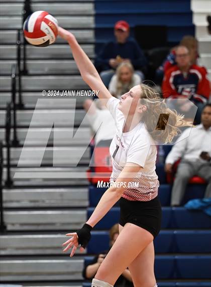 Thumbnail 3 in Centennial @ Coronado (NIAA 5A Southern Region Semifinal) photogallery.