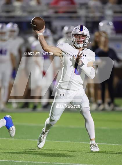 Thumbnail 1 in Graham @ Mineral Wells photogallery.