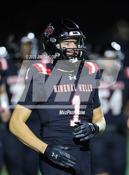 Thumbnail 2 in Graham @ Mineral Wells photogallery.