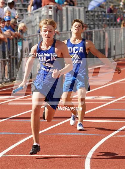 Thumbnail 2 in Mile High League Meet photogallery.
