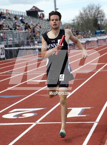 Thumbnail 3 in Mile High League Meet photogallery.