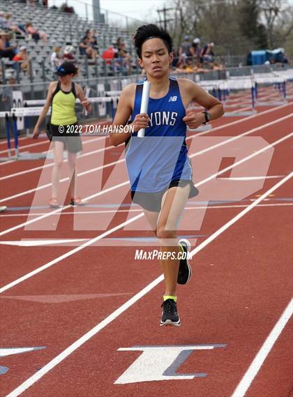 Thumbnail 1 in Mile High League Meet photogallery.