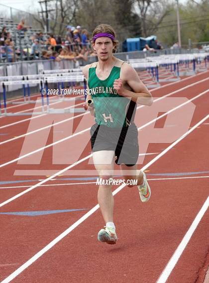 Thumbnail 3 in Mile High League Meet photogallery.