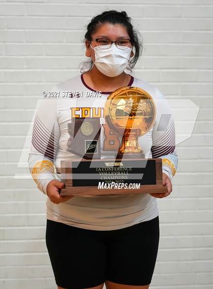 Thumbnail 1 in Rock Point vs. Tempe Prep (AIA 1A Finals Awards) photogallery.