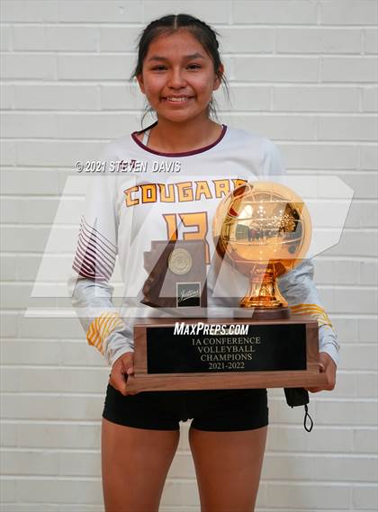 Thumbnail 2 in Rock Point vs. Tempe Prep (AIA 1A Finals Awards) photogallery.