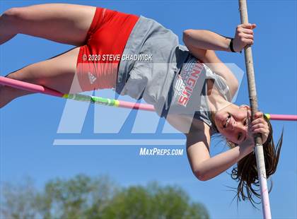 Thumbnail 3 in 5th Annual Small School Invitational (Pole Vault) photogallery.