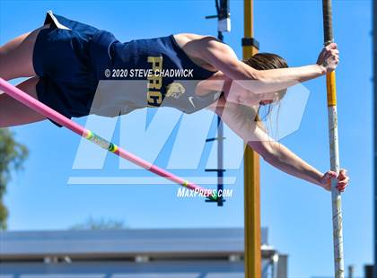Thumbnail 2 in 5th Annual Small School Invitational (Pole Vault) photogallery.