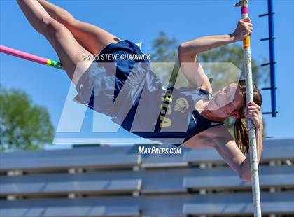 Thumbnail 3 in 5th Annual Small School Invitational (Pole Vault) photogallery.
