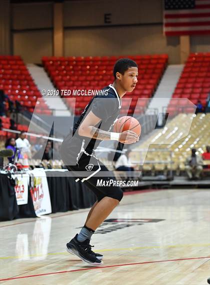 Thumbnail 3 in Jacksonville vs Orr (King Cotton Classic) photogallery.