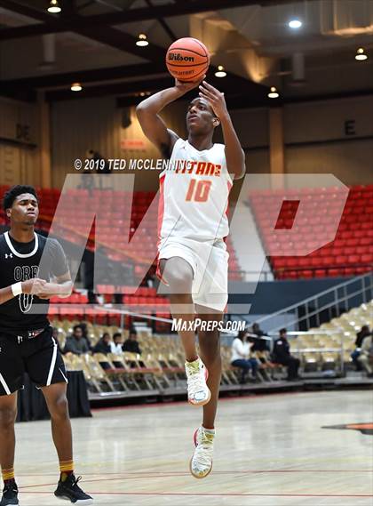 Thumbnail 1 in Jacksonville vs Orr (King Cotton Classic) photogallery.