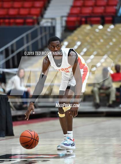 Thumbnail 3 in Jacksonville vs Orr (King Cotton Classic) photogallery.